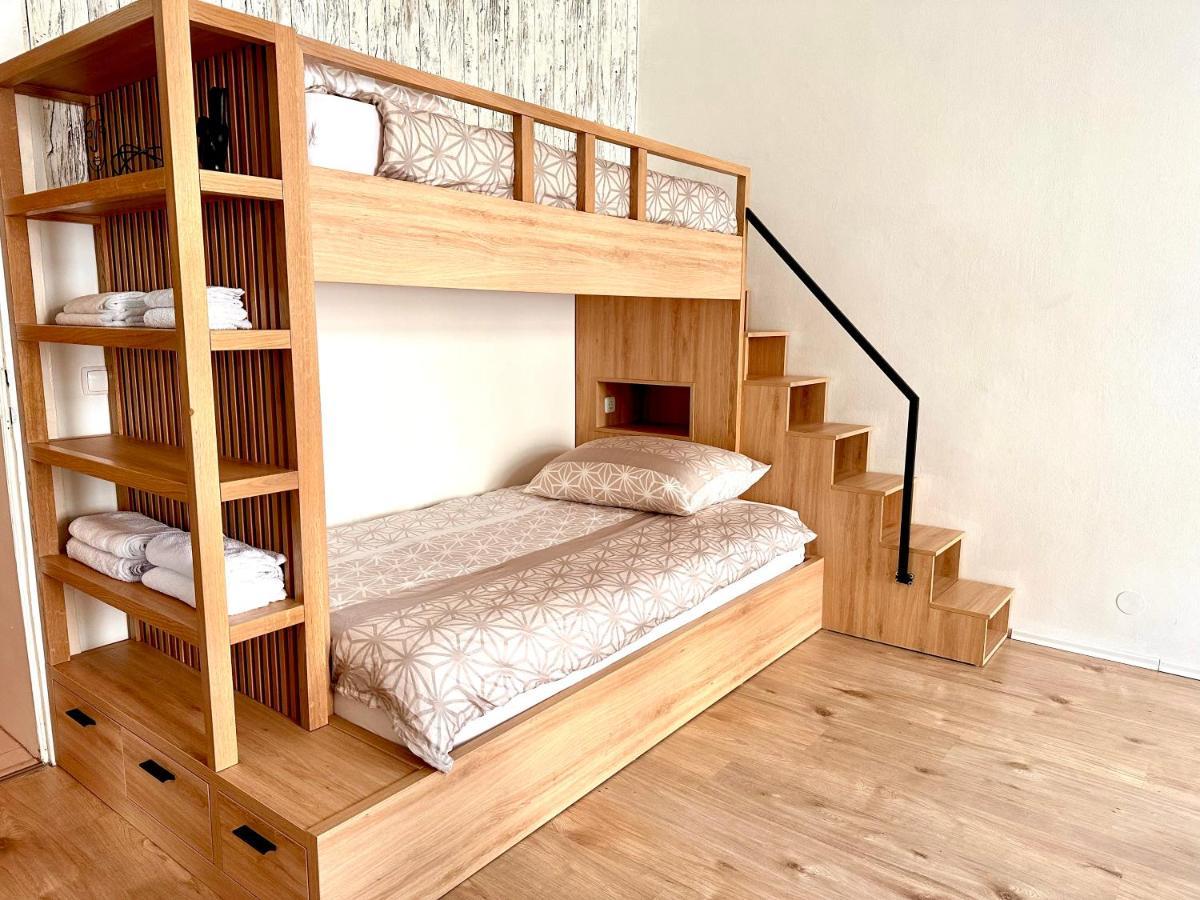 Cozy Elterleinplatz - Quiet & Close To Center Apartment